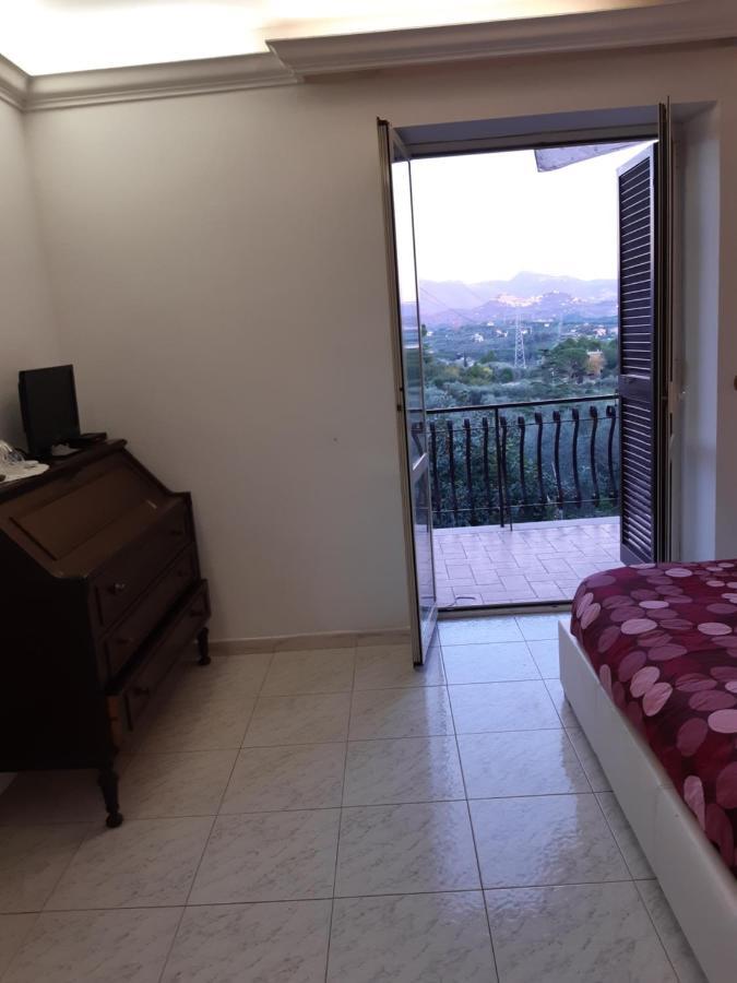 La Casa Tra Gli Ulivi Di Fonte Nuova 2 Villa Mentana Eksteriør bilde